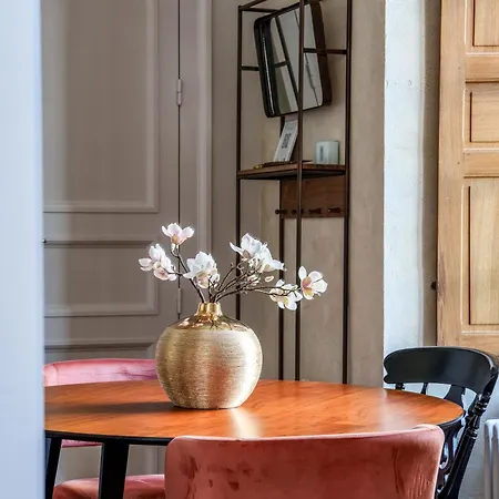 Appartement Raffine Vue Cathedrale, Jardin, Wifi Tours Buitenkant foto