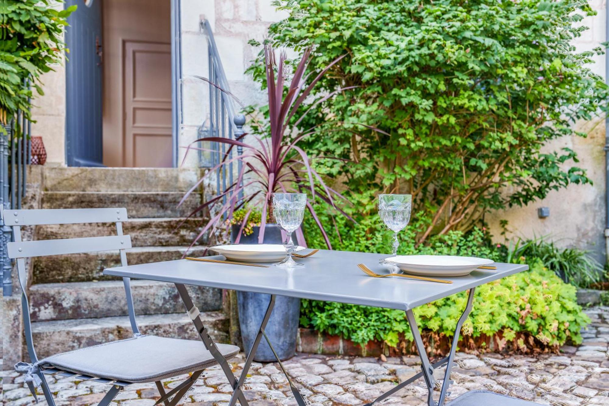 Raffine Vue Cathedrale, Jardin, Wifi Tours